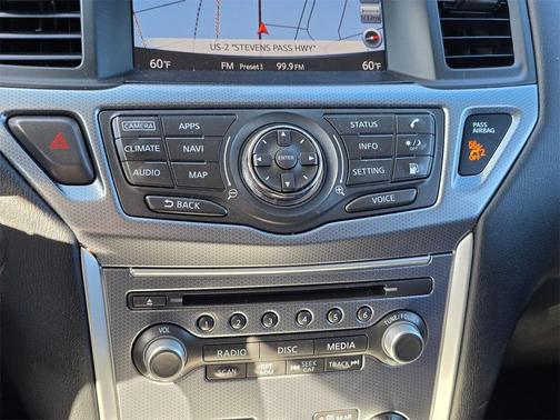 2018 Nissan Pathfinder SL