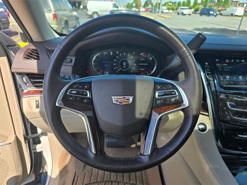 2016 Cadillac Escalade Premium