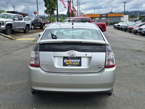 Silver 2005 Toyota Prius