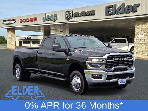 Diamond Black Crystal Pearlcoat 2026 RAM 3500 Tradesman Crew Cab 4x4 8' Box