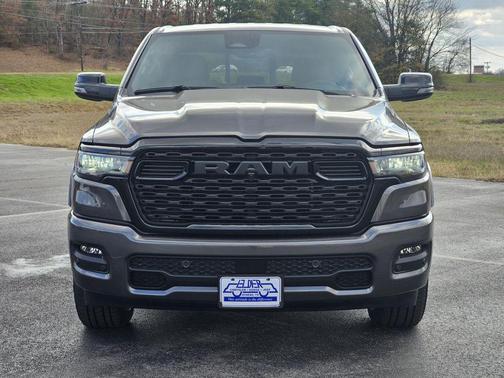 Granite Crystal Metallic Clearcoat 2026 RAM 1500 Big Horn/Lone Star