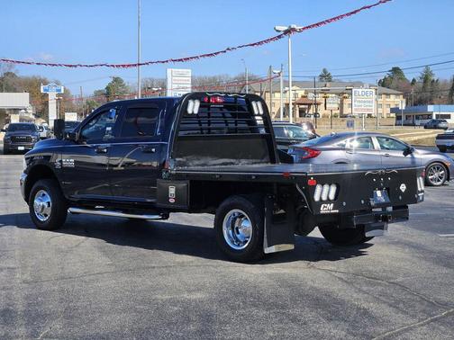 2018 RAM 3500 Tradesman Crew Cab 4x4 8' Box