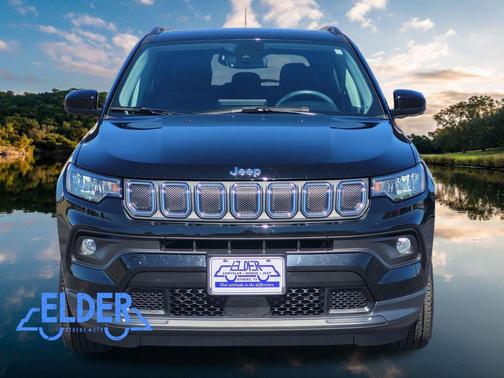 2022 Jeep Compass Latitude Lux