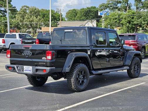 2025 Jeep Gladiator Sport