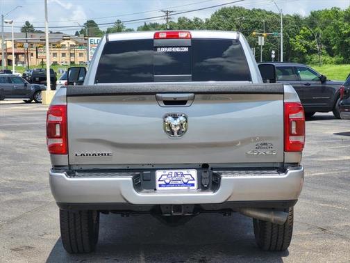 2024 RAM 2500 Laramie Crew Cab 4x4 6'4' Box