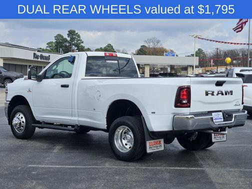2026 RAM 3500 Tradesman Regular Cab 4x4 8' Box