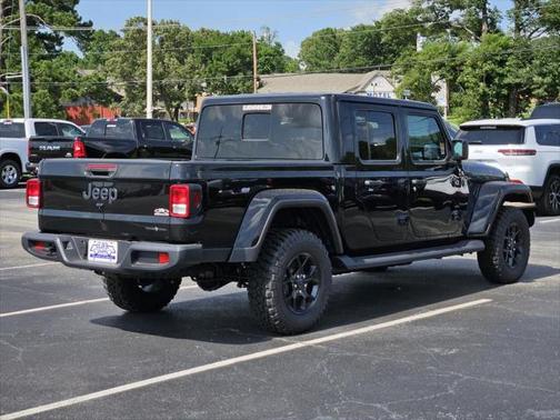 2025 Jeep Gladiator Sport