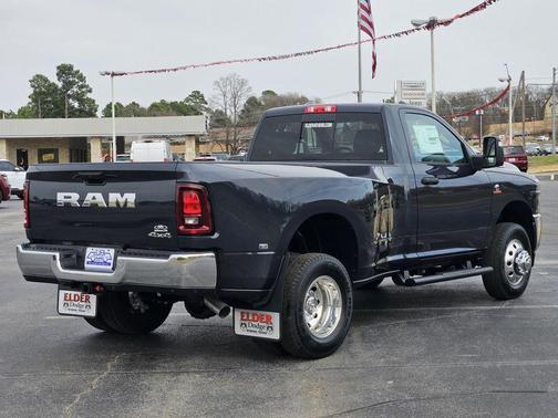 2026 RAM 3500 Tradesman Regular Cab 4x4 8' Box
