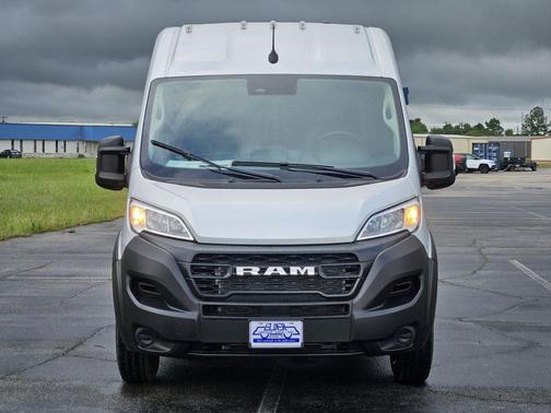 Bright Silver Metallic Clearcoat 2026 RAM ProMaster 2500 Tradesman