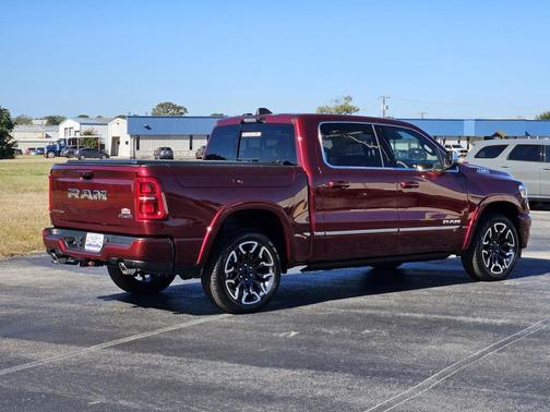 Delmonico Red Pearlcoat 2026 RAM 1500 Limited