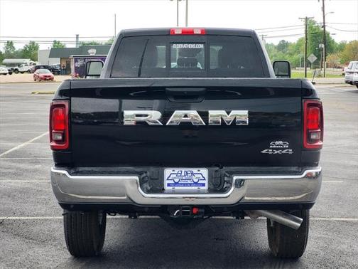 2025 RAM 2500 Tradesman Crew Cab 4x4 8' Box