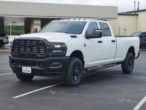 2025 RAM 3500 Tradesman Crew Cab 4x4 8' Box