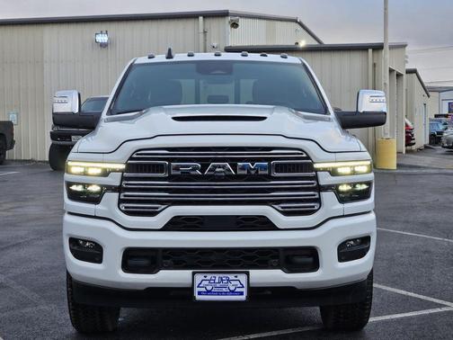 2026 RAM 2500 Laramie Crew Cab 4x4 6'4' Box