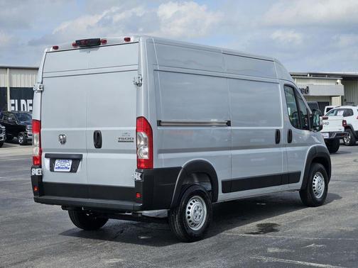 2025 RAM ProMaster 1500 Base
