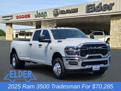 2025 RAM 3500 Tradesman Crew Cab 4x4 8' Box