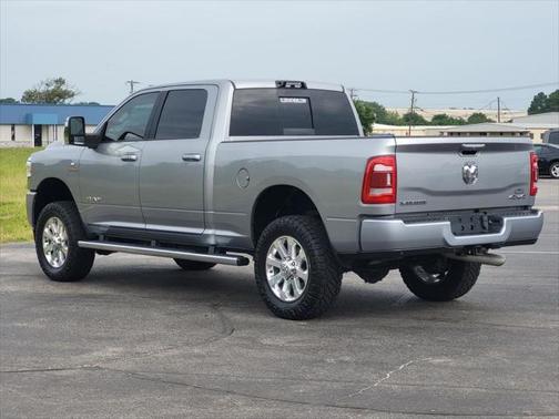 2023 RAM 2500 Laramie Crew Cab 4x4 6'4' Box