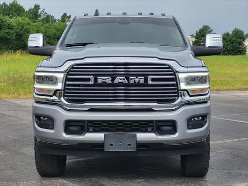 2023 RAM 2500 Laramie Crew Cab 4x4 6'4' Box