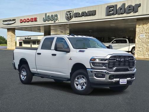 2025 RAM 2500 Tradesman Crew Cab 4x4 6'4' Box
