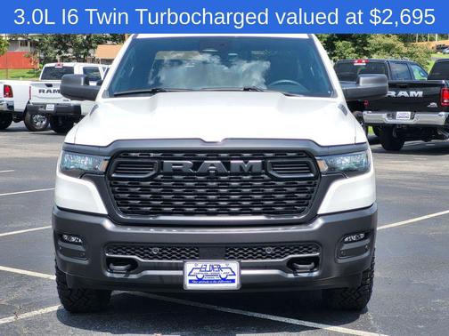 2025 RAM 1500 Warlock Crew Cab 4x4 5'7' Box