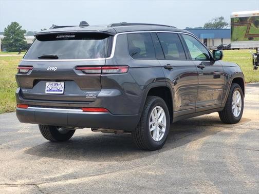 2024 Jeep Grand Cherokee L Laredo