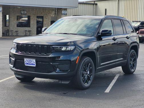 2025 Jeep Grand Cherokee Altitude