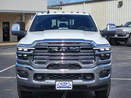 2025 RAM 2500 Laramie Crew Cab 4x4 6'4' Box