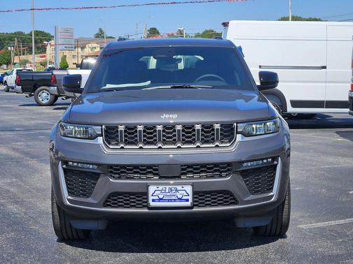 Baltic Gray Metallic Clearcoat 2026 Jeep Grand Cherokee L Limited