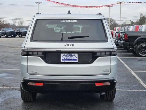 2026 Jeep Grand Wagoneer 4x4