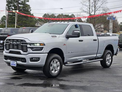 2026 RAM 2500 Lone Star Crew Cab 4x4 6'4' Box