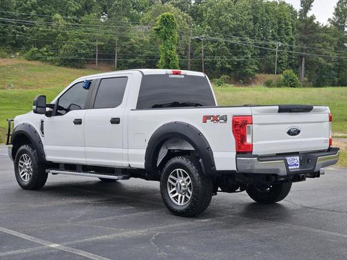 Oxford White 2019 Ford F-250 XL