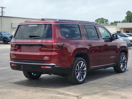 2022 Jeep Wagoneer Series III 4x4