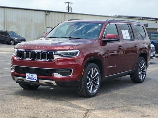 2022 Jeep Wagoneer Series III 4x4
