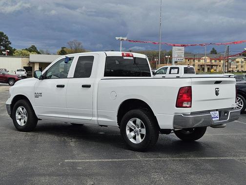 2024 RAM 1500 Classic SLT
