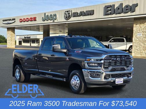 2025 RAM 3500 Tradesman Crew Cab 4x4 8' Box