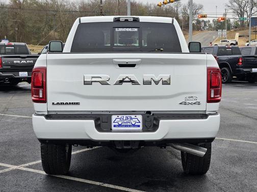2026 RAM 2500 Laramie Crew Cab 4x4 6'4' Box