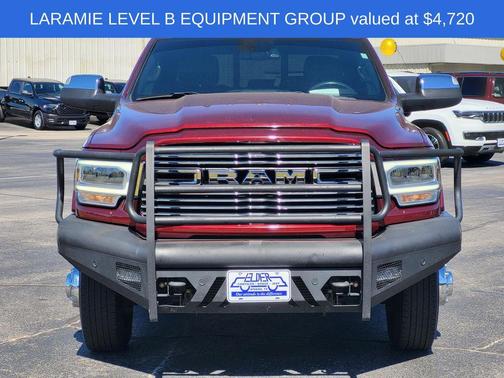 2022 RAM 3500 Laramie Crew Cab 4x4 8' Box