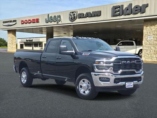 2025 RAM 2500 Tradesman Crew Cab 4x4 8' Box
