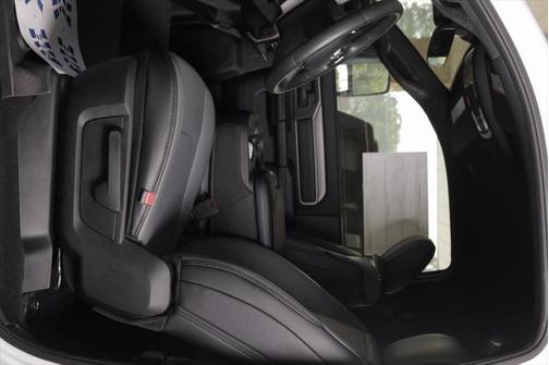2025 RAM 2500 Tradesman Crew Cab 4x4 8' Box