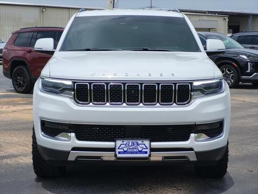 2022 Jeep Wagoneer Series III 4x4