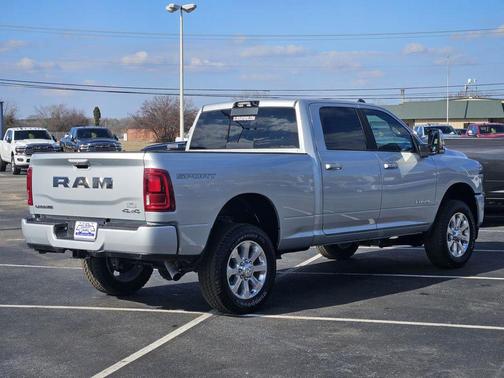 2026 RAM 2500 Laramie Crew Cab 4x4 6'4' Box