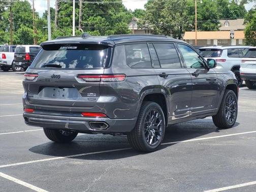 2025 Jeep Grand Cherokee L Summit Reserve