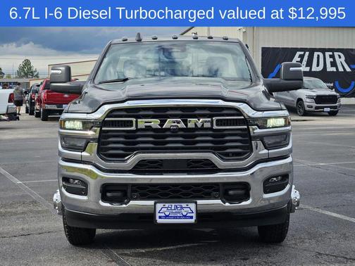 2026 RAM 3500 Tradesman Regular Cab 4x4 8' Box