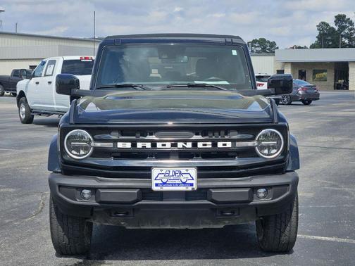 2023 Ford Bronco Outer Banks