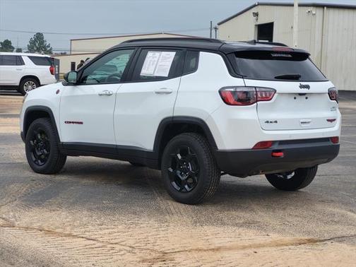 2024 Jeep Compass Trailhawk