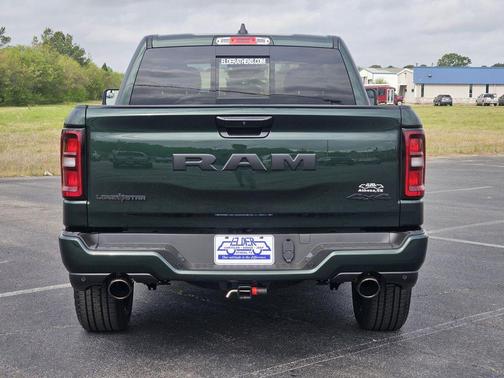 Serrano Green Metallic 2026 RAM 1500 Big Horn/Lone Star