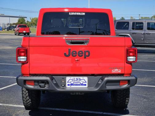 2025 Jeep Gladiator High Tide