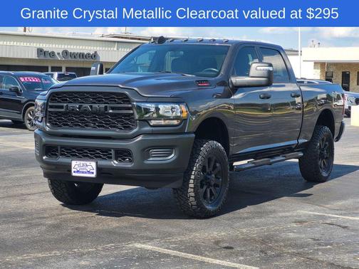 2024 RAM 2500 Tradesman Crew Cab 4x4 6'4' Box