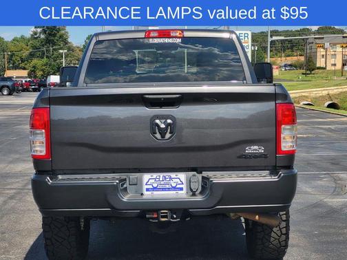2024 RAM 2500 Tradesman Crew Cab 4x4 6'4' Box