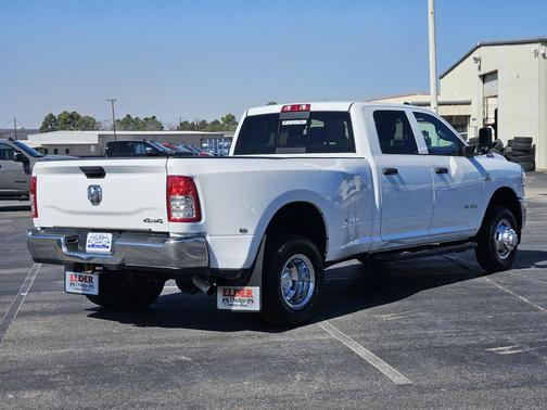 2021 RAM 3500 Tradesman Crew Cab 4x4 8' Box