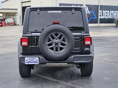 Black Clearcoat 2025 Jeep Wrangler Sport S
